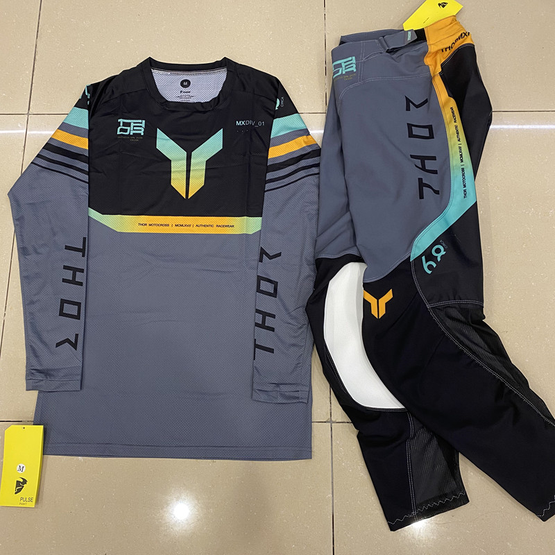 Completo Abbigliamento Moto Sp - Riding Gear recensione e prezzo